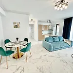 Luxury Residence 2 Bed-Room Apartment