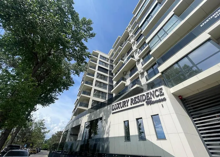 Luxury Residence 2 Bed-Room Apartment