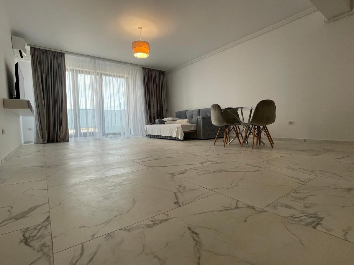 Luxury 2 Bed-room Mamaia