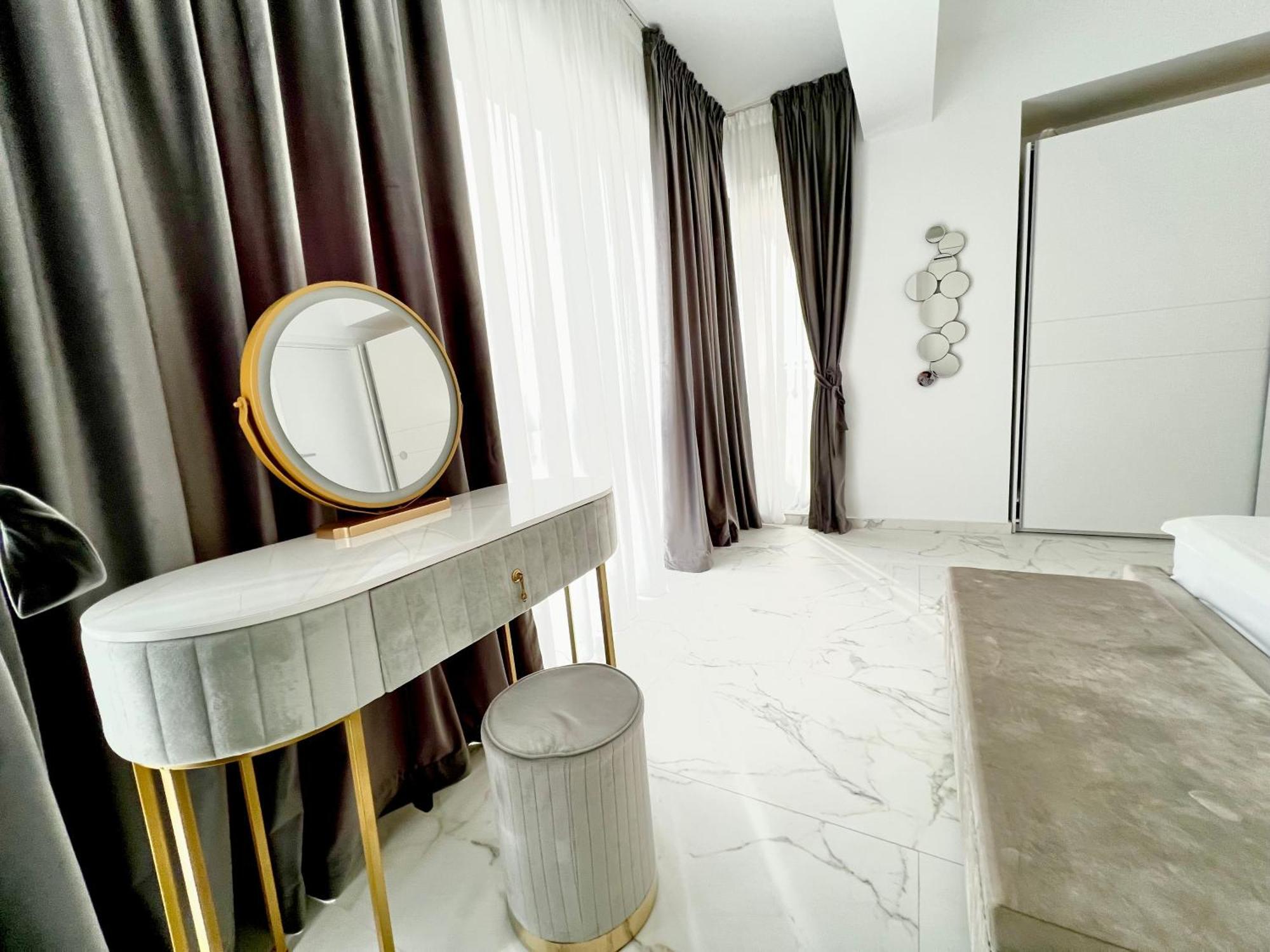 Luxury 2 Bed-room * Mamaia
